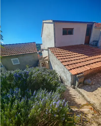 HOUSE WITH SEAVIEW - ON REQUEST
